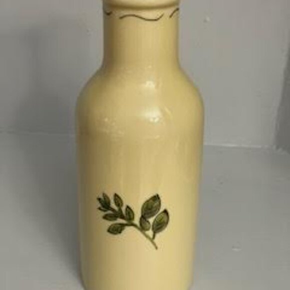 Vino Wine Ceramic Decanter Yellow Embossed Bottle Made In Italy - Picture 3 of 5